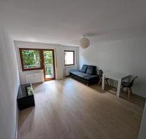 2 Zimmer Wohnung modern möbliert mit Balkon und Tiefgaragenplatz - Nürtingen