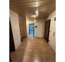 Helle 3,5-Zimmer-Wohnung mit Balkon und Garage (Korber Höhe) - Waiblingen Beinstein