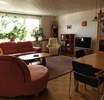 Ruhige und großzügige Wohnung in bester Lage - Duisburg Großenbaum