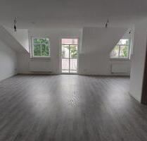 Lichtdurchflutete Dachgeschosswohnung mit offener Raumstruktur - Rendsburg