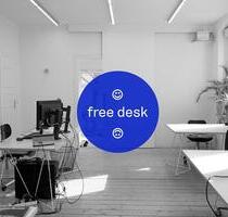 Showroom Coworking Desk in Creative Studio in Mitte - Berlin