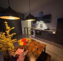 Stilvolle & Möblierte 2-Zimmer-Wohnung nahe Uni Augsburg – Sofort