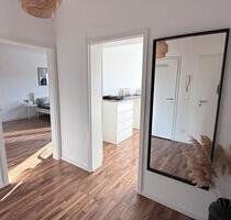 Helle 2-Zimmer-Wohnung mit EBK in zentraler Lage - Hamm