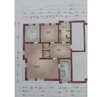großzügige EG-Wohnung mit Garten, Garage, Carport, Geräteraum - Hirschaid