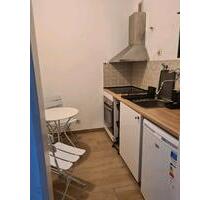 Eine Teil-möblierte 1.5 Zimmer-Wohnung - Wuppertal