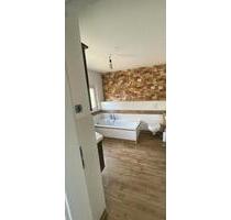 Einfamilienhaus - 130.000,00 EUR Kaufpreis, ca.  200,00 m² in Rodewisch (PLZ: 08228)