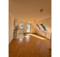 Helle 1-Zi. Whg. mit Balkon - Zentrale Lage Waiblingen