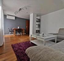 3 Zimmer Dachgeschosswohnung - 1.100,00 EUR Kaltmiete, in Möglingen (PLZ: 71696)