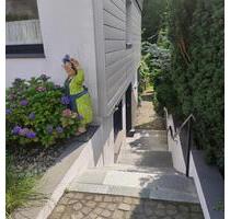 Ruhige Souterrain-Wohnung mit Einbauküche - Velbert