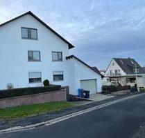 Zweifamilienhaus - 459.000,00 EUR Kaufpreis, ca.  226,00 m² in Hammelburg (PLZ: 97762)