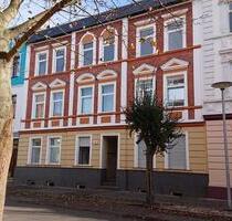 Helle renovierte Wohnung mit Balkon - Schönebeck (Elbe)