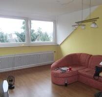 Bonn- Duisdorf: Gemütliches Apartment unterm Dach- mit guter Anbindung an Bus und Bahn