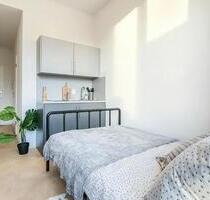 Nachmieterin Apartment Home&and co DD 2 Monate Mietfrei, ab 1.9. - Dresden Altstadt