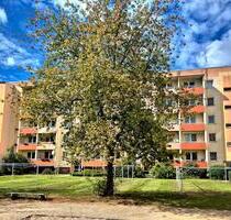 2-Raum-Wohnung mit Dusche und Aufzug - Eilenburg