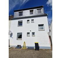 Zweifamilienhaus in Kaltenengers - Urmitz