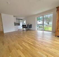 Moderne 2 Zimmer NB Wohnung mit EBK und TG - Lahr (Schwarzwald)