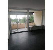Stilvolle 1,5-Zimmer-Wohnung mit Balkon in Pforzheim (Haidach)