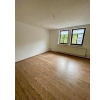 Schöne 2 Raum Wohnung - 313,00 EUR Kaltmiete, in Hartenstein (PLZ: 08118)
