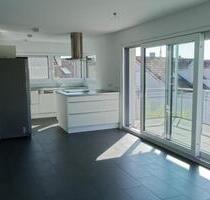 Moderne 3-Zimmer-Wohnung mit Balkon, Einbauküche und Stellplatz in Winnenden-Baach