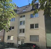 Modernisierte Wohnung mit 2,5 Zimmern und Balkon (Besselstr. 2) - Essen Stadtbezirk III