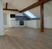 4-Zimmer-Dachgeschosswohnung mit Balkon und Garage+Stellplatz - Marxzell