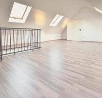 Dachgeschoss-Luxus zum kleinen Preis – sofort einziehen! - Frankenberg (Sachsen)