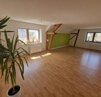 Familienfreundliche 4-Raum-Wohnung im Grünen - Oberschöna