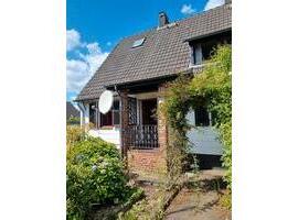 Einfamilienhaus in Voerde - 290.000,00 EUR Kaufpreis, in Voerde (Niederrhein) (PLZ: 46562)