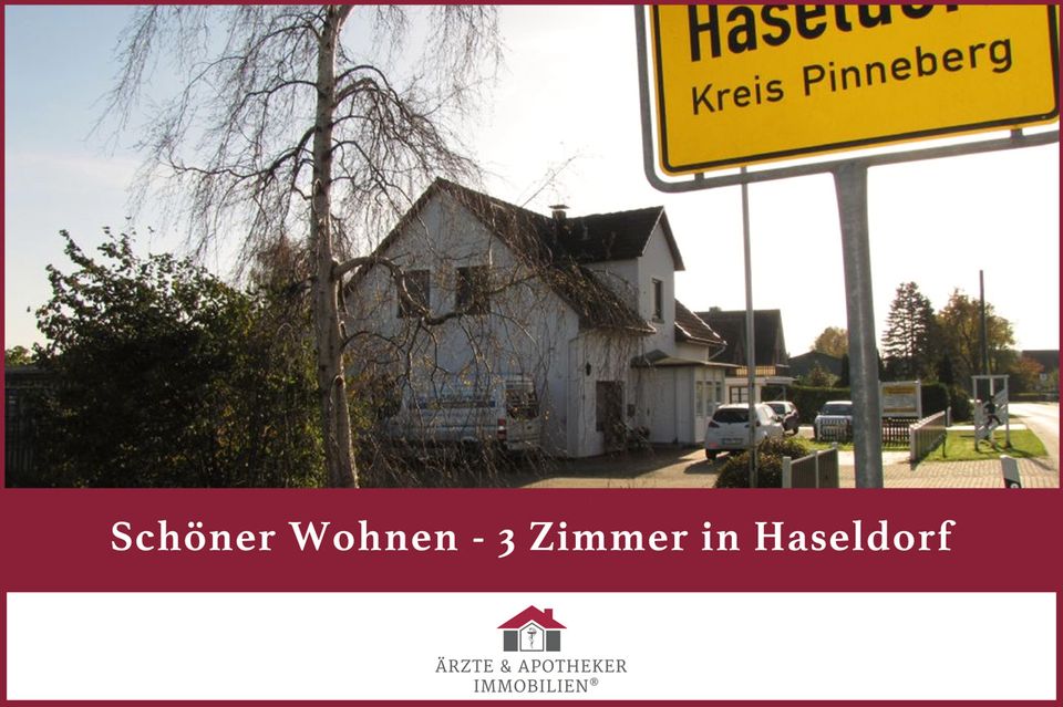 Hier wohnen Sie in einem kleineren Mehrfamilienhaus mit insgesamt 2 Parteien am Ortseingang von Haseldorf in schöner Feldrandlage. Von einer großen gemeinschaftlichen Diele im Erdgeschoss aus...