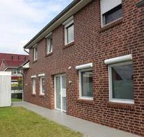 TT Immobilien bietet Ihnen: Energieeffiziente Neubauwohnung mit Balkon in Jever!