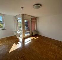 2 Zimmer wohnung mit Einbauküche. - Kiel Friedrichsort