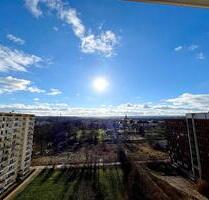 Traumhafte Aussicht vom Sonnenbalkon! Frisch saniert! - Zwickau Zwickau-Nord