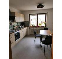 schöne helle 3 Zimmer Wohnung in Krondorf - Schwandorf