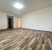 Renovierte 3-Zi.-Whg. in Bad Friedrichshall mit EBK und Terrasse