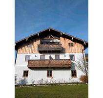 Helle 2,5 Zimmer Wohnung - 670,00 EUR Kaltmiete, ca.  67,00 m² in Obing (PLZ: 83119)