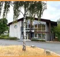 Repräsentative 880 qm Gewerbeimmobilie – vielseitig nutzbar und verkehrsgünstig gelegen - Wendelstein