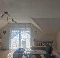 Nachmieter 2 Zimmer Dachgeschosswohnung in 97531 Theres - Schwebheim