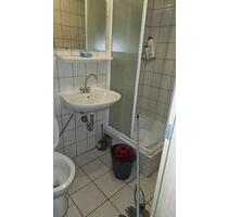 Klein zimmer - 450,00 EUR Kaltmiete, in Bad Hönningen (PLZ: 53557)