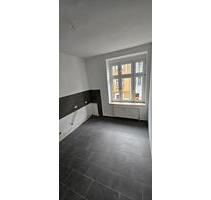 Helle , renovierte 69 qm , 2,5 Zimmerwohnung in 44623 Herne