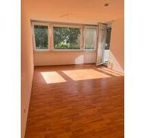 Erdgeschosswohnung REGENSBURG - 1.700,00 EUR Kaltmiete, ca.  97,00 m² in Regensburg (PLZ: 93057) Gallingkofen