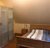 Sonnige Einzimmerwohnung für 1 Jahr zu vermieten - Berlin Tempelhof-Schöneberg