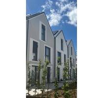 Ihr neues Zuhause mit Stil - Premium REH bei Regensburg - Köfering