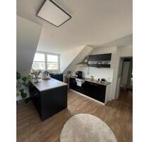 Gemütliche 1,5-Zimmer-Wohnung im Zentrum von Straubing, EBK, Dachterasse