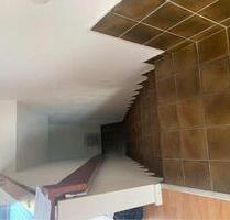 2-Zimmer-Wohnung - 800,00 EUR Kaltmiete, ca.  90,00 m² in Oldenburg in Holstein (PLZ: 23758)