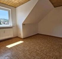 gemütliche Dachgeschoss Wohnung mit viel Platz - Blankenburg (Harz)