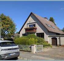 Haus in Reinbek mieten, mit Garten, Terrasse, Garage und perfekter Anbindung nach Hamburg