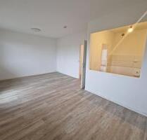 Hier oben lässt's sich leben - eure 3-Zimmer-Wohnung mit Balkon wartet! - Rüdersdorf bei Berlin