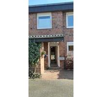 Einfamilienhaus - 1.315,00 EUR Kaltmiete, ca.  154,00 m² in Homberg (Efze) (PLZ: 34576)