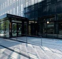 Wunderschön eingerichtete Büroräume für 2 Personen in Spaces Willy-Brandt-Straße 23-25, Hamburg, Germany