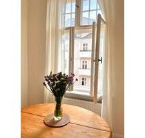 Untermiete: Helle 3-Zi. Traumwohnung (106 m2) in Friedrichshain - Berlin Friedrichshain-Kreuzberg